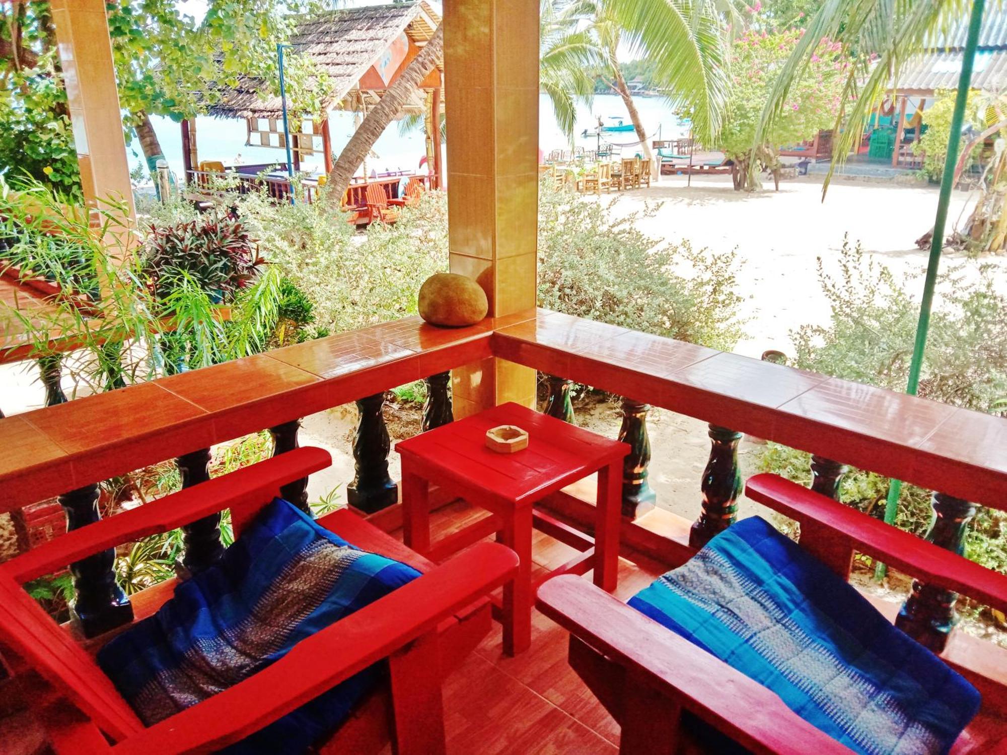 Seaboard Bungalow Haad Yao Exterior photo